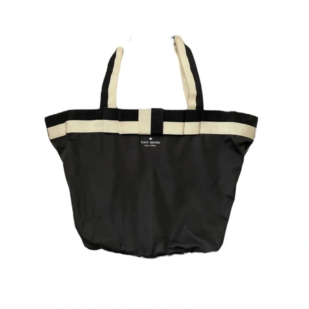 KATE SPADE Barrow Street Annabel Diaper Tote—no changing pad